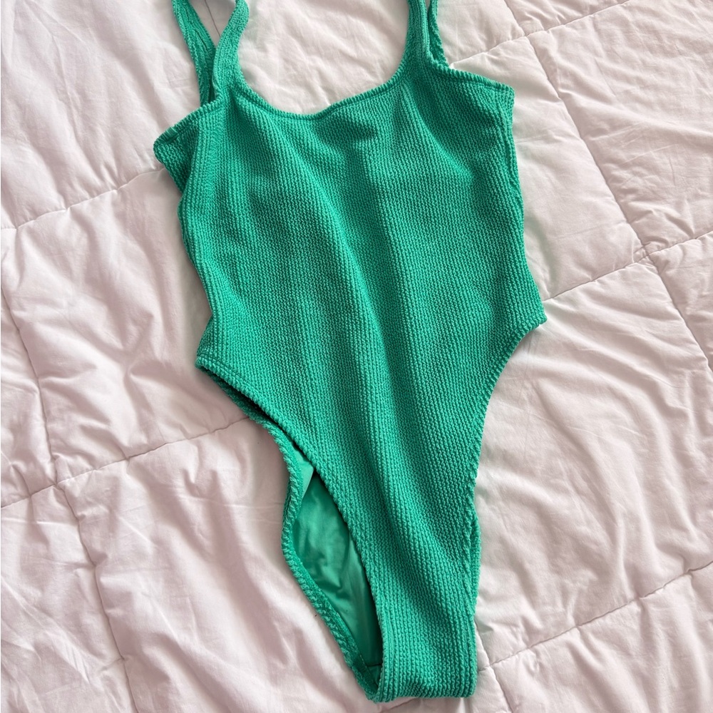 Green Textured Women’s One-Piece Swimsuit